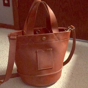 Madewell Rivet & Thread bucket bag